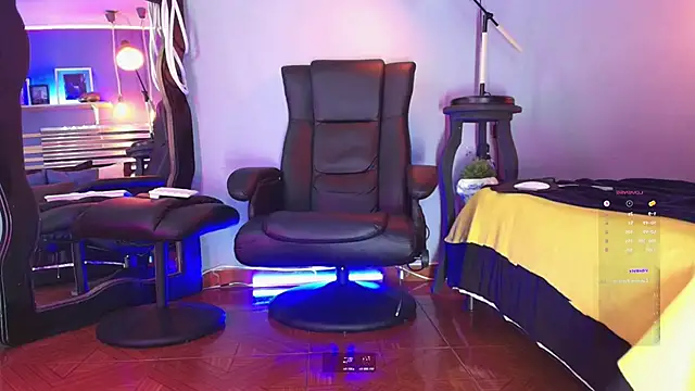 Snapshot of HenryBenso chatting on 03/06/25, 10:30 HenryBenso online show from 03/06/25, 10:30
