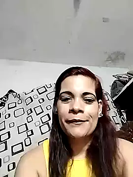 Snapshot of EscortRegina3535 chatting on 10/02/25, 09:34 EscortRegina3535 online show from 10/02/25, 09:34