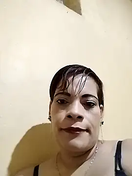 Snapshot of EscortRegina3535 chatting on 09/26/25, 06:09 EscortRegina3535 online show from 09/26/25, 06:09