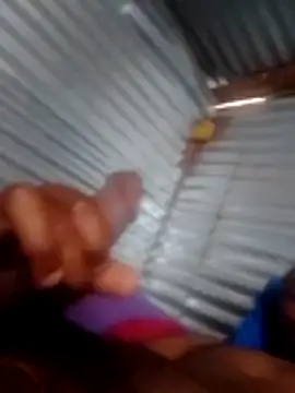 walPssY1 online show from 12/18/25, 02:10