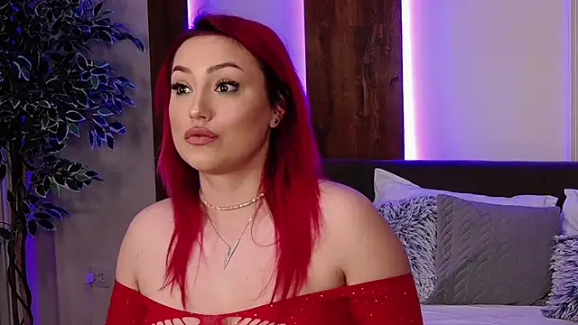 EmyHilton online show from 03/19/25, 11:17