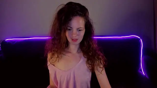 RubyAttwood online show from 04/18/26, 01:08