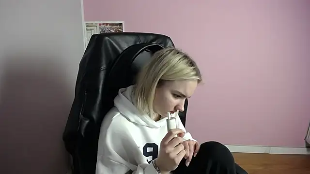 viktoria lovely online show from 03/27/26, 08:26