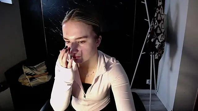 viktoria lovely online show from 11/09/25, 12:31