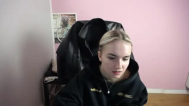 viktoria lovely online show from 03/06/26, 09:15