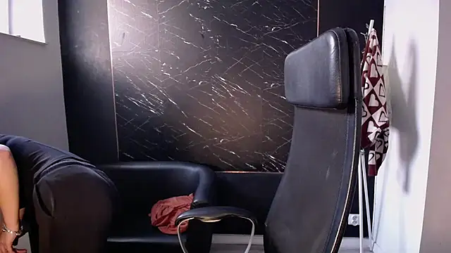 viktoria lovely online show from 11/06/25, 01:15