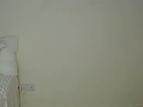 Snapshot of Perqueen chatting on 01/15/25, 11:40 Perqueen online show from 01/15/25, 11:40