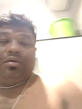 Snapshot of ssamit0808 chatting on 05/01/26, 08:03 ssamit0808 online show from 05/01/26, 08:03