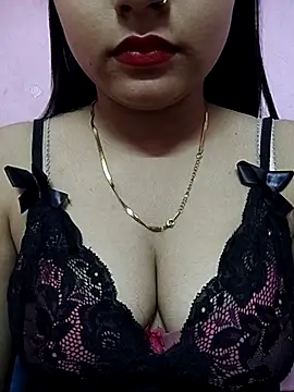 Snapshot of samaya-21 chatting on 07/08/26, 07:03 samaya-21 online show from 07/08/26, 07:03