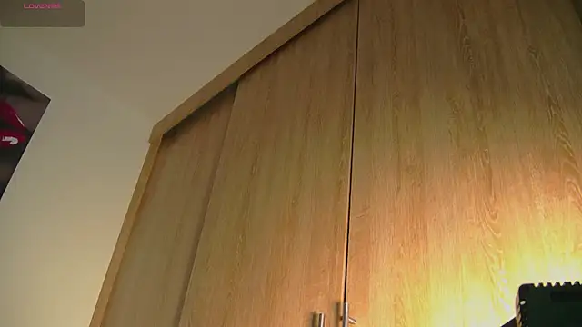 Snapshot of aidaadams chatting on 10/13/25, 11:23 aidaadams online show from 10/13/25, 11:23