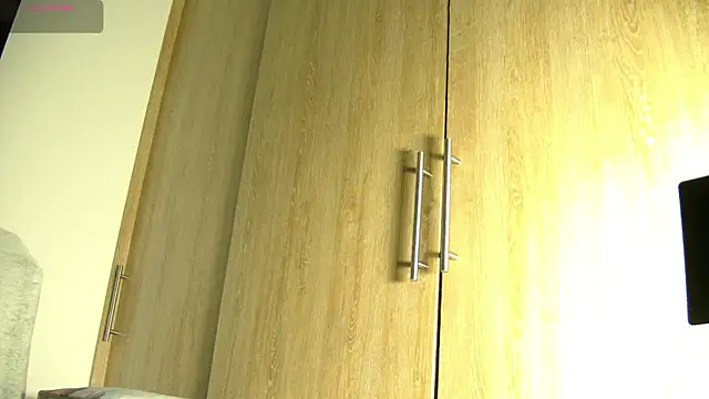 Snapshot of aidaadams chatting on 11/10/25, 11:26 aidaadams online show from 11/10/25, 11:26