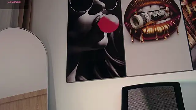 aidaadams online show from 12/19/25, 10:50