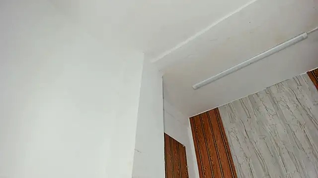 Alika01 online show from 10/20/25, 01:33