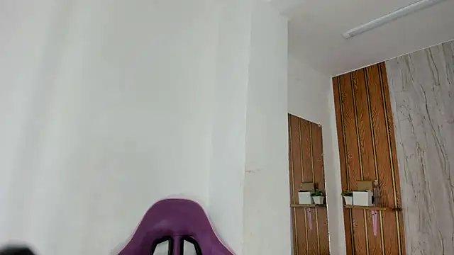 Alika01 online show from 11/06/25, 01:37