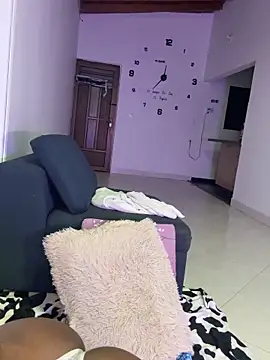 NicholScully online show from 03/25/26, 01:06