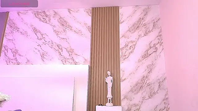 NicholScully online show from 10/09/25, 09:48