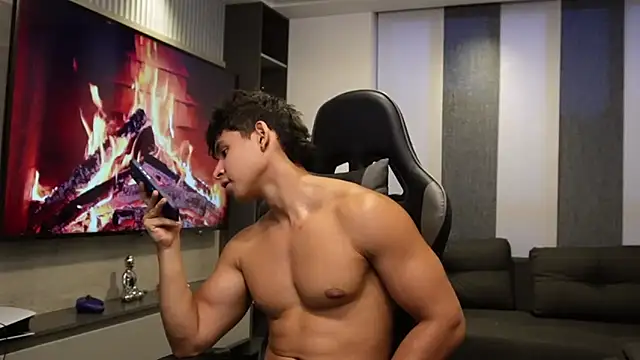 Snapshot of Bray_Kevin chatting on 04/11/26, 11:19 Bray Kevin online show from 04/11/26, 11:19