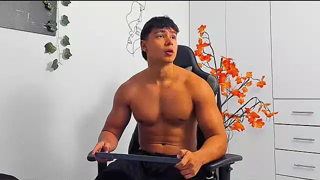 Snapshot of Bray_Kevin chatting on 02/13/26, 02:22 Bray Kevin online show from 02/13/26, 02:22