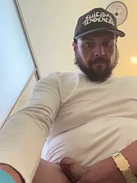 MrDickUdown24 7 online show from 12/23/24, 06:58