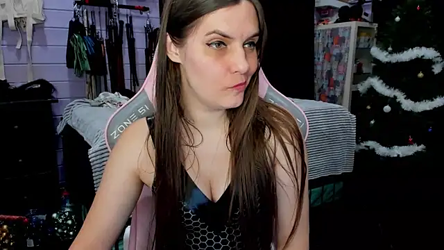 Snapshot of Stroynyash chatting on 01/01/25, 11:51 Stroynyash online show from 01/01/25, 11:51