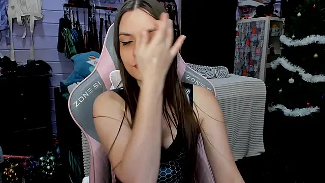 Snapshot of Stroynyash chatting on 12/28/24, 10:02 Stroynyash online show from 12/28/24, 10:02