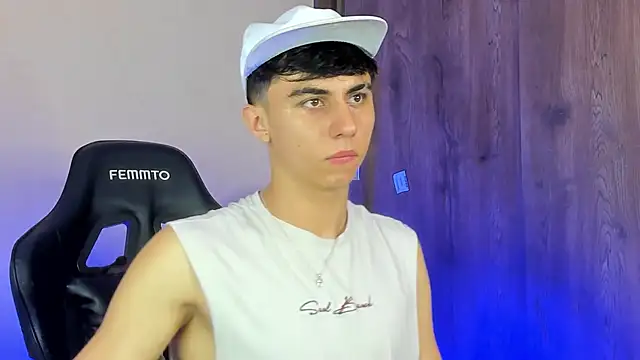 Demian cute18 online show from 02/23/26, 07:03