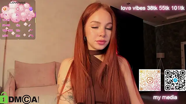 Snapshot of Tracy-Taylor chatting on 09/14/25, 08:15 Tracy-Taylor online show from 09/14/25, 08:15