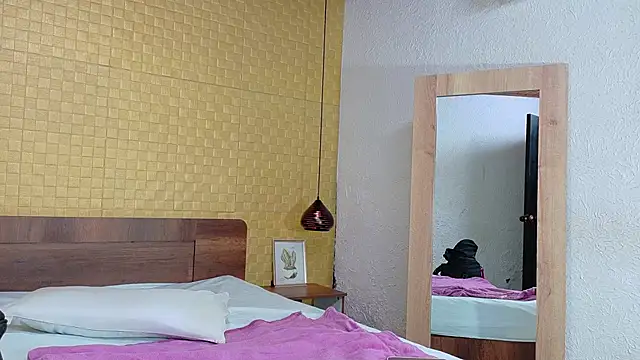 Mrs booty online show from 03/14/25, 01:57