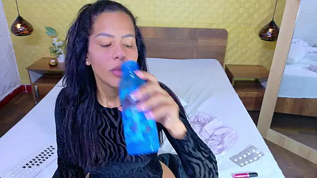 Mrs booty online show from 09/23/25, 01:51