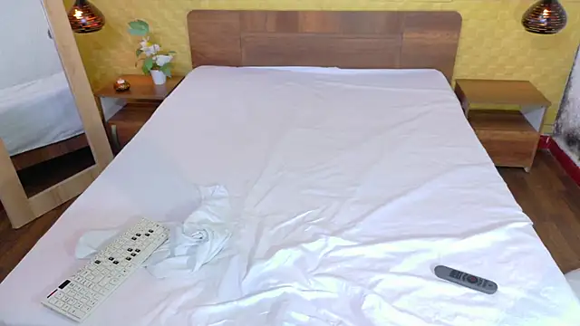 Mrs booty online show from 10/20/25, 03:01