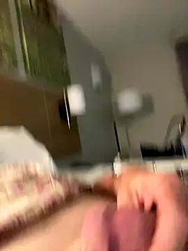 Snapshot of Helmut1971 chatting on 10/01/25, 09:07 Helmut1971 online show from 10/01/25, 09:07