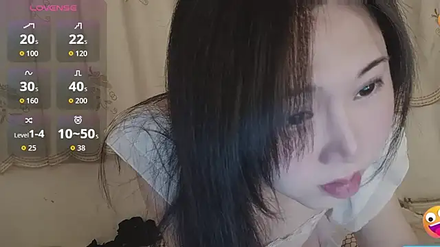 mimi-yangyang online show from 11/15/25, 12:31