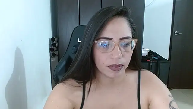 natashasmithe online show from 03/15/25, 02:46