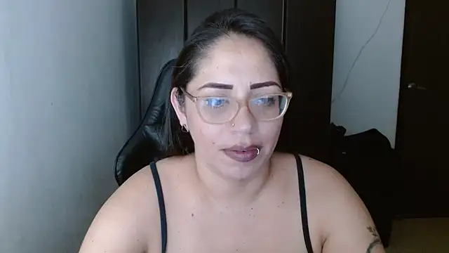 natashasmithe online show from 02/27/25, 04:46