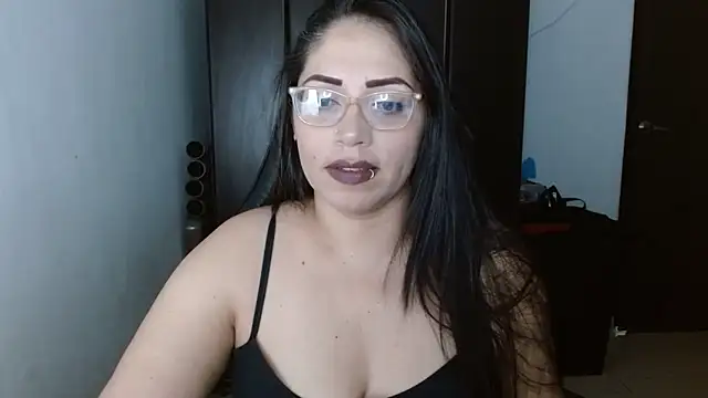 natashasmithe online show from 03/11/25, 08:20