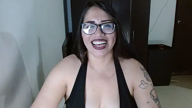 natashasmithe online show from 06/12/26, 01:25