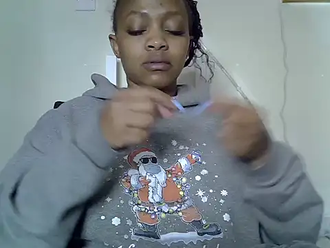 Snapshot of Brown_sexy chatting on 11/13/25, 06:34 Brown sexy online show from 11/13/25, 06:34