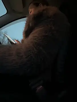 StasyWood online show from 11/27/25, 02:01