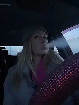 Snapshot of StasyWood chatting on 02/28/26, 12:54 StasyWood online show from 02/28/26, 12:54