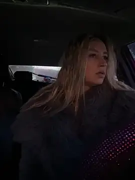 Snapshot of StasyWood chatting on 02/13/26, 01:27 StasyWood online show from 02/13/26, 01:27