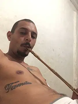 Pauzuudo01 online show from 02/19/25, 06:43