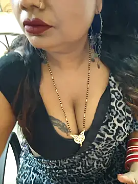 YR-SHIVANI online show from 04/14/26, 06:07