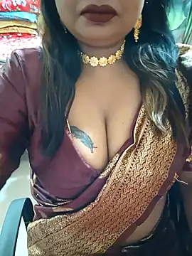 YR-SHIVANI online show from 12/23/25, 05:40