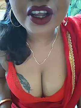 Snapshot of YR-SHIVANI chatting on 06/12/26, 06:11 YR-SHIVANI online show from 06/12/26, 06:11