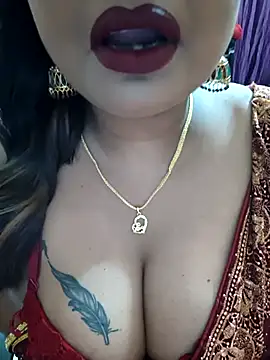 Snapshot of YR-SHIVANI chatting on 10/10/25, 04:46 YR-SHIVANI online show from 10/10/25, 04:46