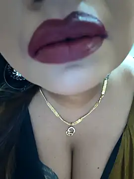 YR-SHIVANI online show from 10/28/25, 05:50