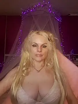 Angeldevilus online show from 07/09/26, 12:22