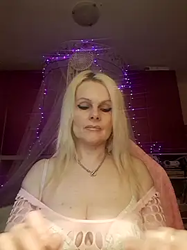 Angeldevilus online show from 10/01/25, 11:19