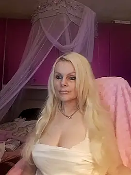 Angeldevilus online show from 04/23/26, 04:41