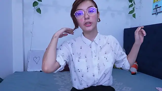 AliciaBasch online show from 02/08/26, 01:03